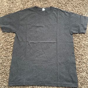 Plane dark grey shirt, Medium, just plain and simple
